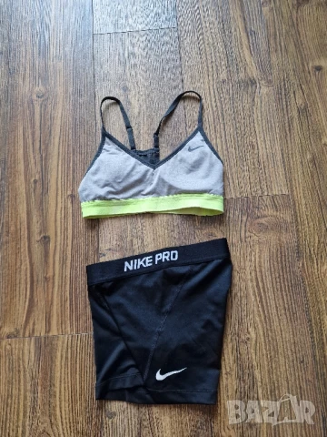 Страхотен дамски сет клин и бюстие топ NIKE размер XS / S , снимка 5 - Корсети, бюстиета, топове - 51174472