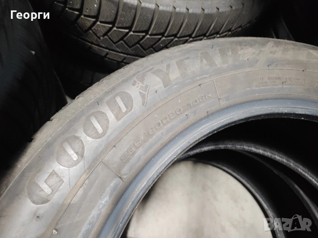 2бр.зимни гуми 235/60/20 Goodyear, снимка 3 - Гуми и джанти - 52415494