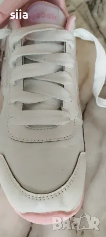 Дамски маратонки Reebok, снимка 6 - Маратонки - 47950253