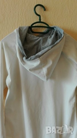 Дамски суитчър, снимка 2 - Суичъри - 27407390