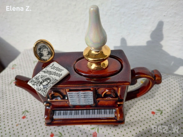 Колекционерски чайник Ретро пиано Swineside Англия, снимка 2 - Декорация за дома - 53036776