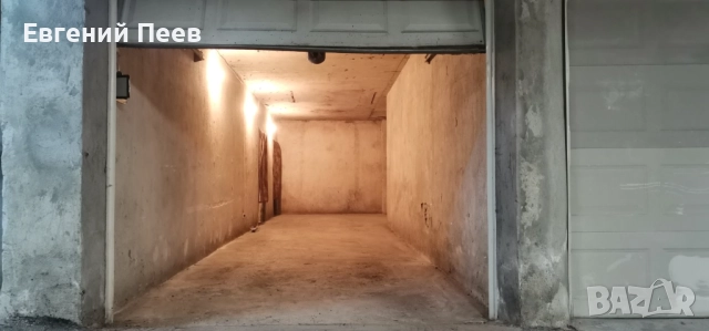 Гараж по наем за два автомобила+мазе
