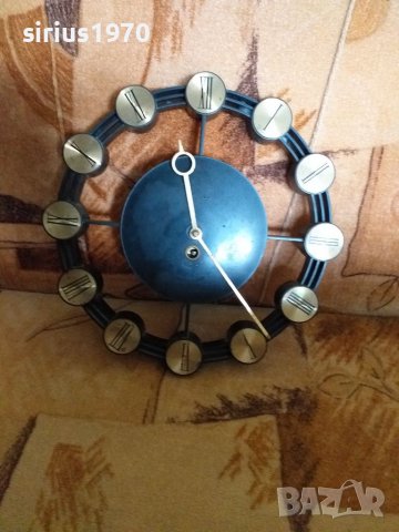 Часовник маяк с ключ работещ, снимка 1 - Стенни часовници - 37314670