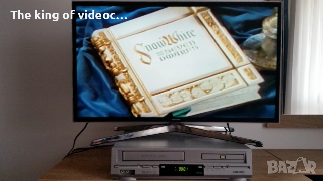 Видеокасета " Снежанка,Бъгс Бъни, Дафи Дък , Порки  VHS, снимка 2 - Други жанрове - 53401675