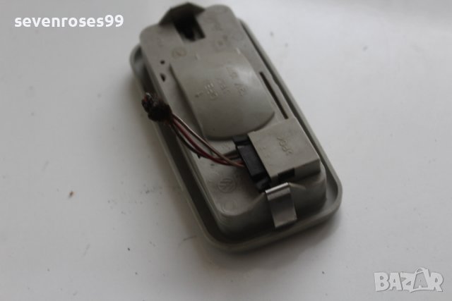 Плафон фолксваген поло 2 VW Polo 6N0847 105 D, снимка 3 - Части - 39507261