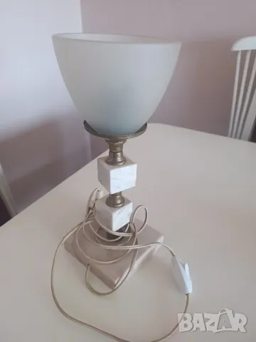 Мраморна нощна лампа, снимка 4 - Антикварни и старинни предмети - 50045322