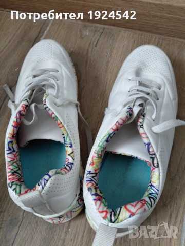 Продавам маратонки адидас, снимка 6 - Детски маратонки - 53282766