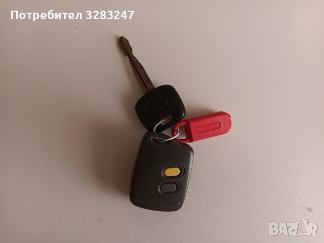 Ключ Тойота Рав 4 2000 г с дистанционно
