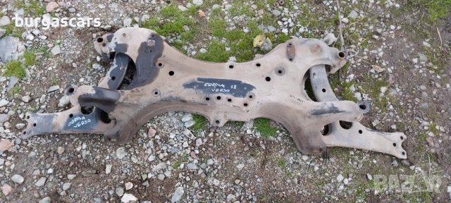 Преден мост Toyota Corolla Verso 1.8 - 140лв, снимка 2 - Части - 52186593