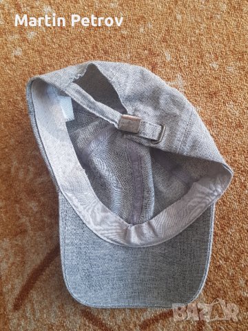 Шапка бял цвят , снимка 6 - Шапки - 43559042