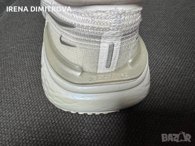 Nike zoom invisible run, снимка 4 - Маратонки - 51359362