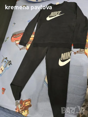 анцунг nike, снимка 2 - Детски анцузи и суичери - 49481950
