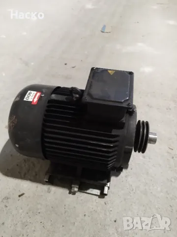 електромотор 5.5kW 2900 оборота , снимка 3 - Електродвигатели - 49653809