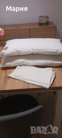 Възглавници 2броя плюс 4 калъфки