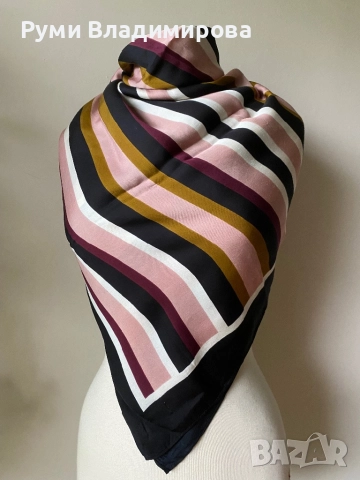 Голям, квадратен, тънък шал Moods of Norway/ HM и други, снимка 11 - Шалове - 46964791