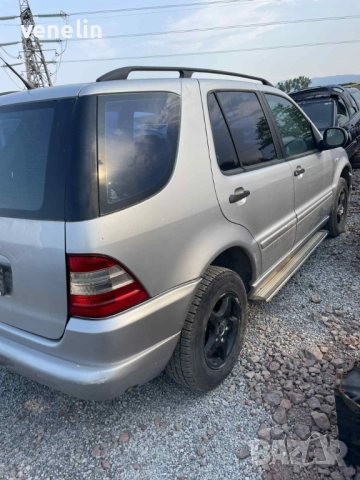 Мерцедес МЛ230 ръчка На Части, снимка 2 - Автомобили и джипове - 52900055