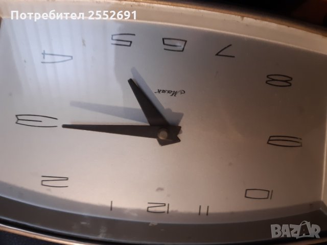 Часовник , снимка 6 - Антикварни и старинни предмети - 27868967