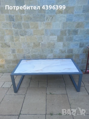 градинска маса с размери 130/70/42