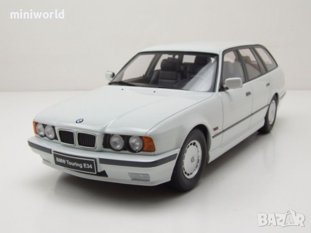 BMW 5er Touring Kombi E34 1996 - мащаб 1:18 на Triple9 моделът е нов в кутия Налични 5 цвята, снимка 9 - Колекции - 44874937