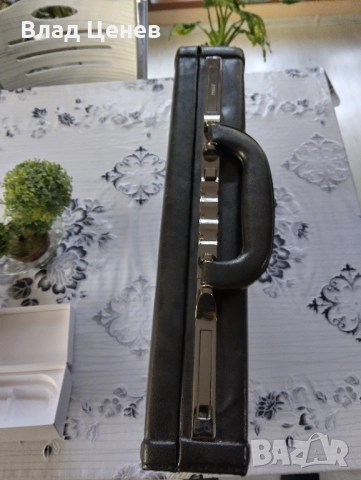 куфарче за документи , снимка 3 - Куфари - 52113253