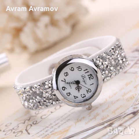 Дамски часовник с кварцов механизъм., снимка 2 - Дамски - 27119383