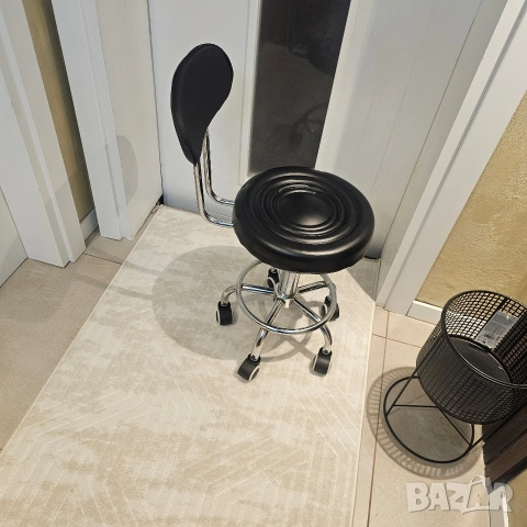 Козметичен стол, снимка 5 - Педикюр и маникюр - 53402021