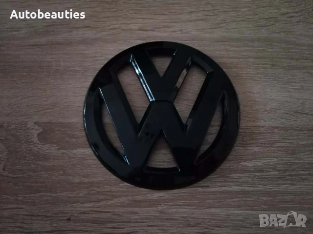 задна емблема Volkswagen черен гланц за Touareg 12 см, снимка 2 - Аксесоари и консумативи - 53522939