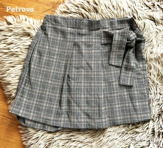 Дрехи за малки кокетки, снимка 2 - Детски рокли и поли - 52972107