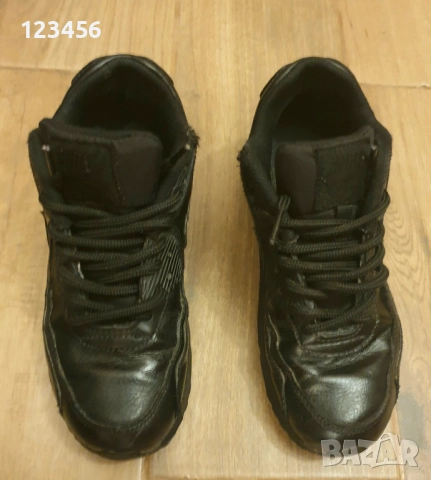 Nike Air Max Маратонки детски за момче Найк 33. номер, снимка 2 - Детски маратонки - 52646745