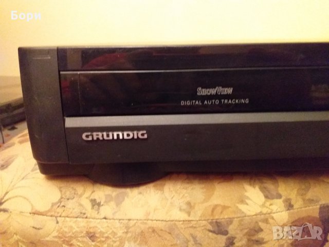 Видео GRUNDIG GV 4092 SV, снимка 2 - Плейъри, домашно кино, прожектори - 27549700