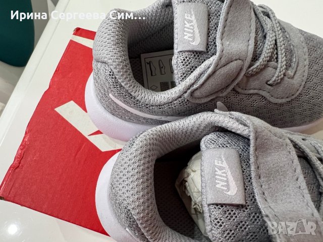 Оригинални сиви детски маратонки Nike 21 номер, снимка 6 - Детски маратонки - 38322273