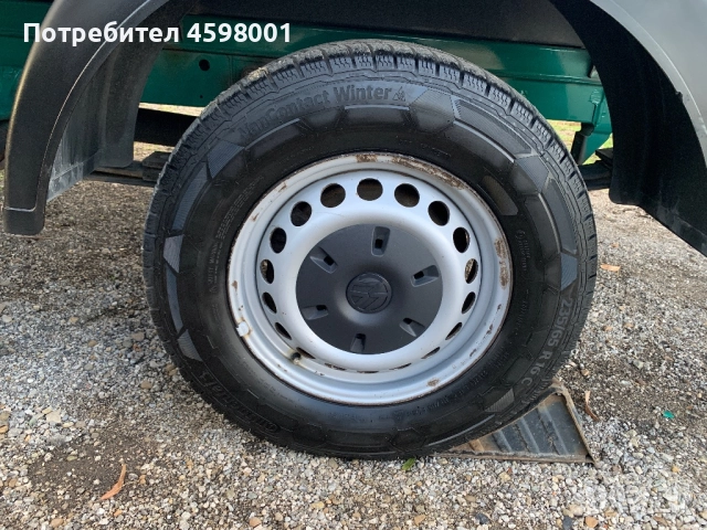 4бр.Нови Зимни Гуми Continental 235/65/16C DOT2624+Джанти 16цола 6x130 за Sprinter,Crafter
