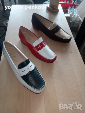 Дамски обувки мокасини