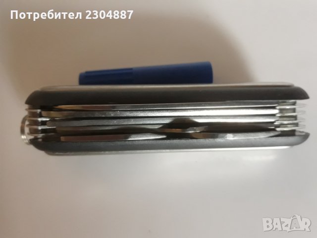 Продавам нов, многофункционален , изцяло метален джобен нож., снимка 2 - Ножове - 26676013