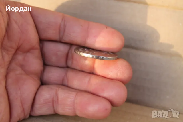 ''5 Швейцарски франка'' 1975-та година, снимка 6 - Нумизматика и бонистика - 47750723