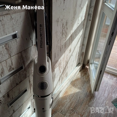 Вертикална прахосмукачка , снимка 4 - Прахосмукачки - 53560020