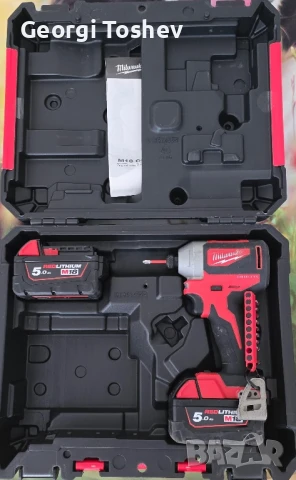 Продавам комплект винтоверт,Milwaukee M18 B Blid 2, 2 батерии 5 Mah, комбинирано зарядно и куфар