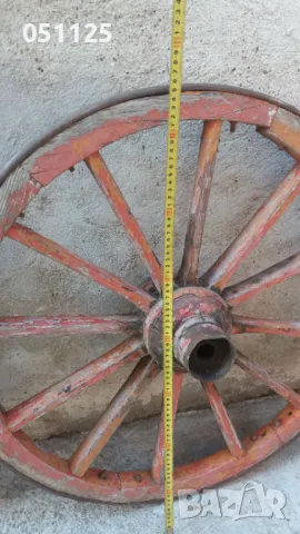лот от две масивни колела от каруца, файтон, снимка 8 - Антикварни и старинни предмети - 48170642