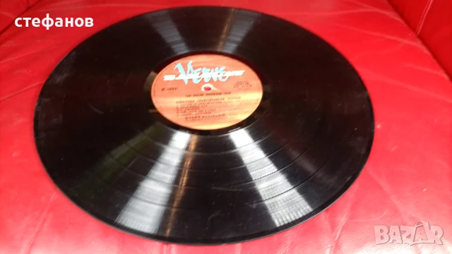 Дългосвиреща грамофонна плоча, джаз на THE OSCAR PETERSON TRIO, Франция, снимка 3 - Грамофонни плочи - 50994623