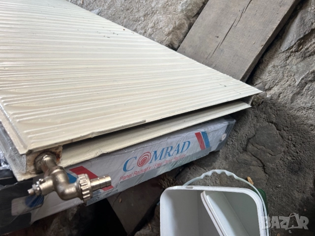 Употребяван панелен радиатор 180 см x 67 см, снимка 3 - Радиатори - 52809683