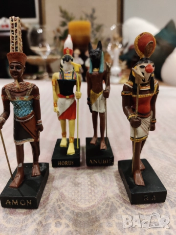 Фигури за декорация Боговете на Египет 