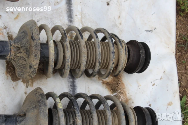 Макферсон амортисьор пружина преден ляв десен Фолксваген Голф 3 комби 1.9 tdi 90hp VW Golf 3 комплек, снимка 4 - Части - 50578250