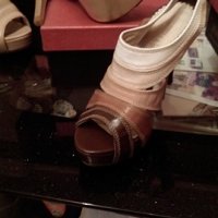 Италиански сандали с висок ток №35, снимка 10 - Сандали - 21521889