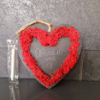 Сърце от камък декорирано със естествен скандинавски мъх, снимка 1 - Други стоки за дома - 43970992
