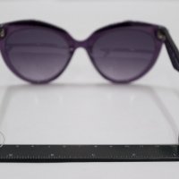 Дамски слънчеви очила във виолетово марка Guess by Marciano, снимка 6 - Слънчеви и диоптрични очила - 32487559
