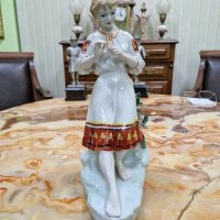 Перфектна антикварна украинска порцеланова фигура статуетка , снимка 6 - Статуетки - 43572738
