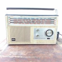 TOSHIBA 9L-780R  Радио 1976г, снимка 2 - Радиокасетофони, транзистори - 28911184