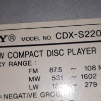 Sony CDX S2200, снимка 4 - MP3 и MP4 плеъри - 43522263
