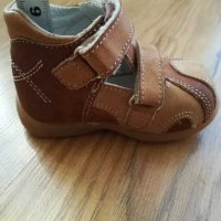 Детски обувки 19номер,, Капчица,,-пролет/есен, снимка 5 - Бебешки обувки - 28865304