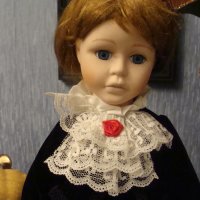 Великолепна порцеланова кукла , снимка 4 - Колекции - 27415665